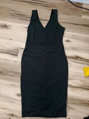Fashion Nova Black V-Neck Midi Bodycon Dress